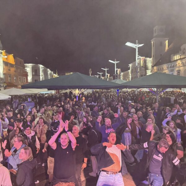 558061870_1315132997290134_8825241562267555567_n