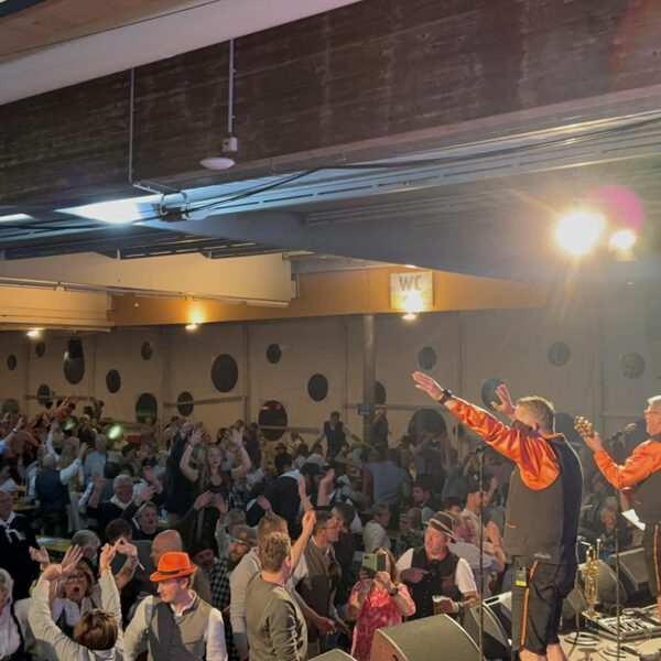 558970274_1312041597599274_6778930175095175263_n