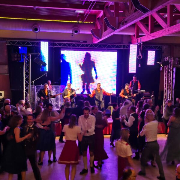 625757748_1413601484109951_6396003048011408149_n